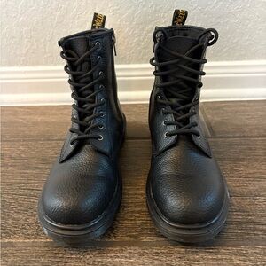 Doc Marten Leather Lace up Boots / Men’s 6/ Unisex